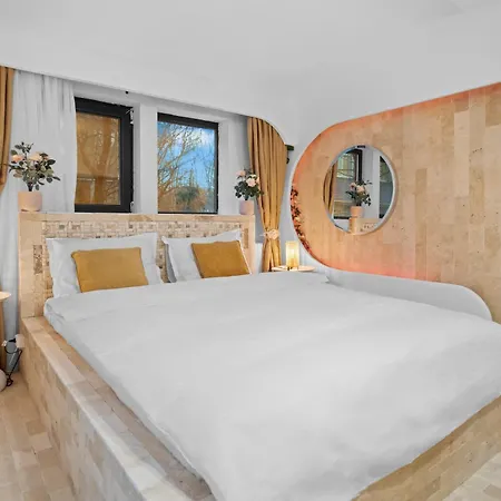 Santorini White Experience Apartmán