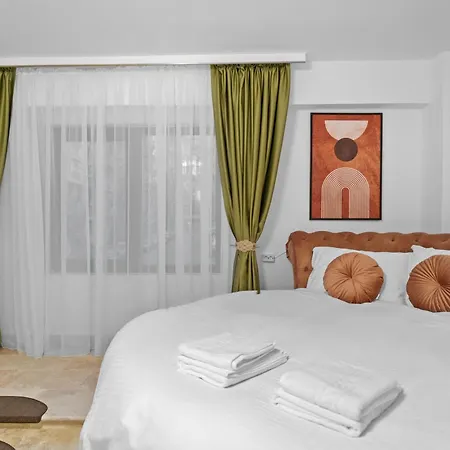 Santorini White Experience Apartmán *