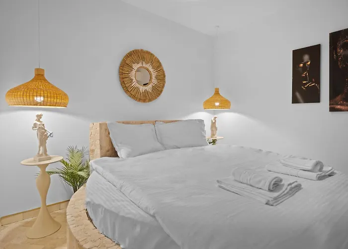 Santorini White Experience * Bucarest